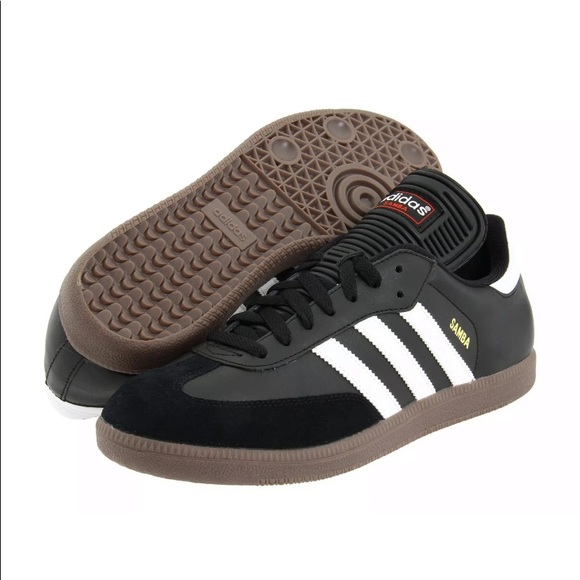 samba classic indoor soccer shoe